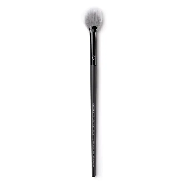 lethal-cosmetics-125-highlight-fan-f-cherpinsel-f-r-highlighter image 1