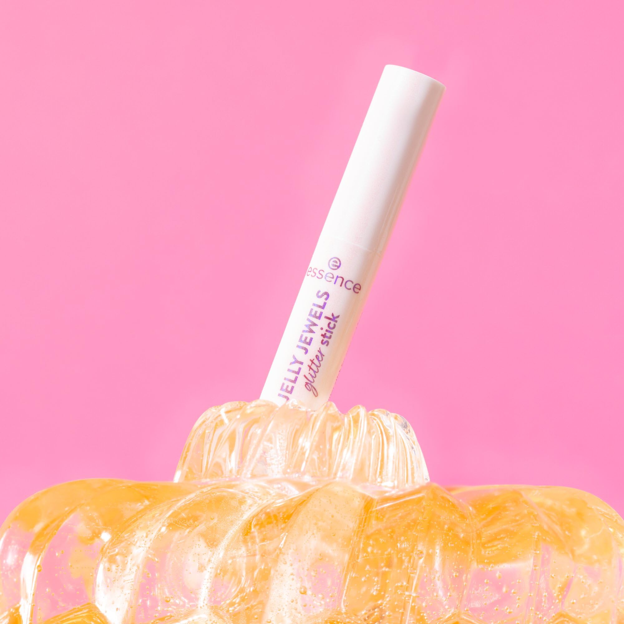 essence-jelly-jewels-glitter-stick-01-lidschatten-frosted-twinkle-2-5g image 8