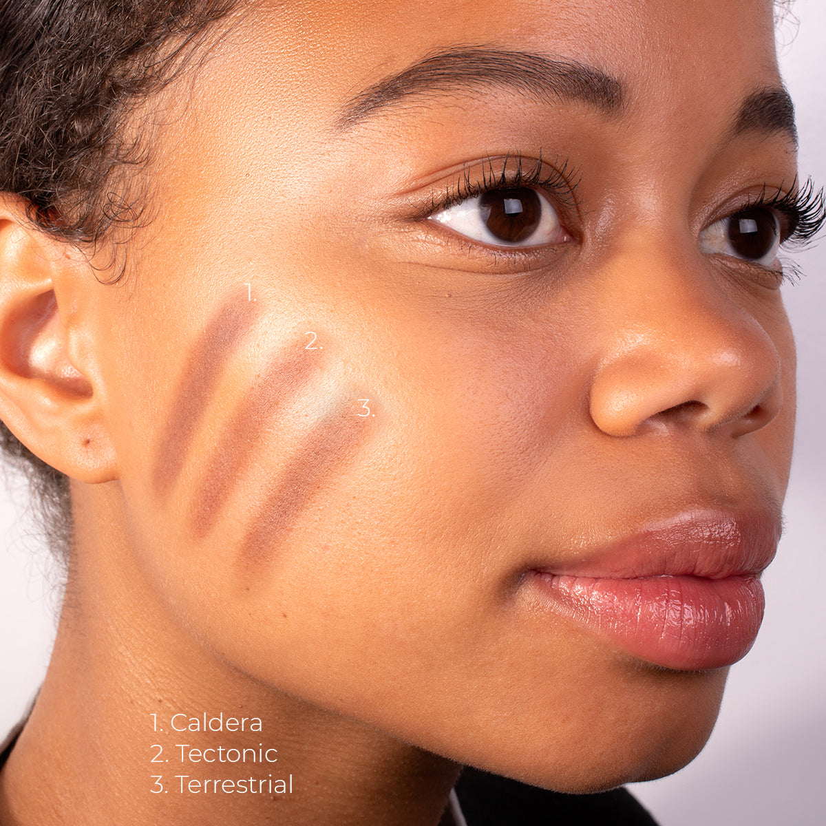 lethal-cosmetics-caldera-magnetic-chrome-lidschatten-braun image 4