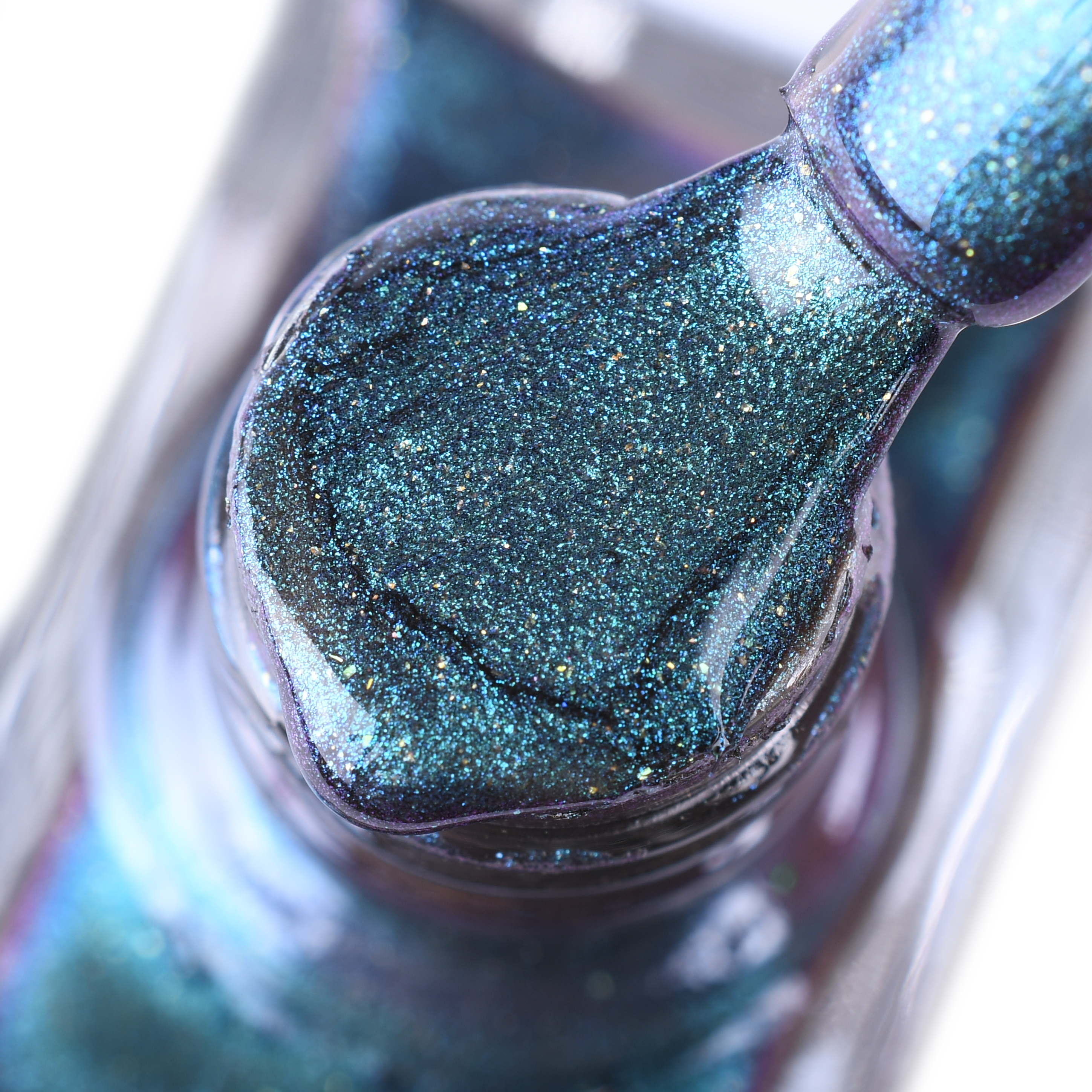 lethal-cosmetics-the-conjuring-collection-underworld-nagellack-magnet image 3
