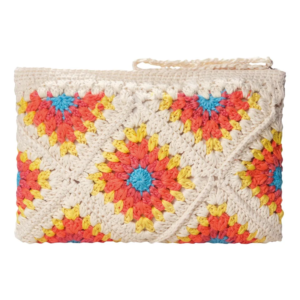 artdeco-beauty-box-crochet-pouch-kosmetiktasche-handgemacht image 1