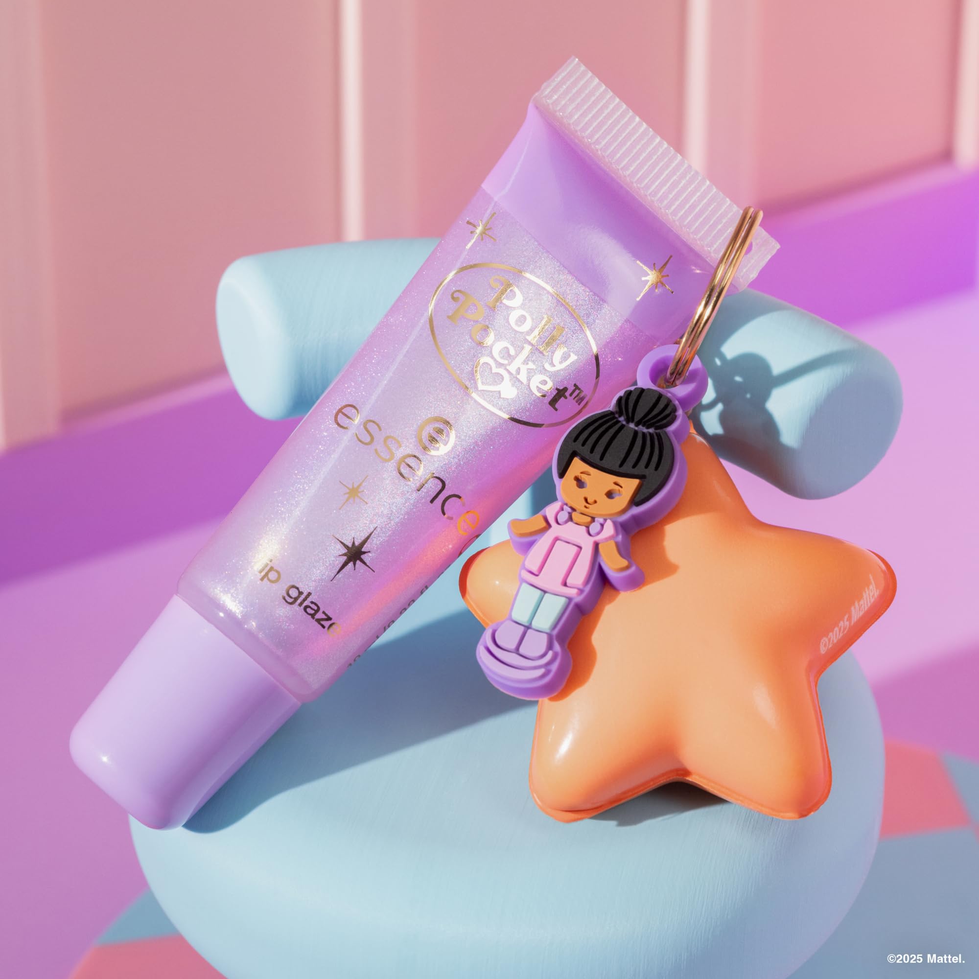 essence-polly-pocket-lip-glaze-03-violett-lipgloss-10-ml image 5
