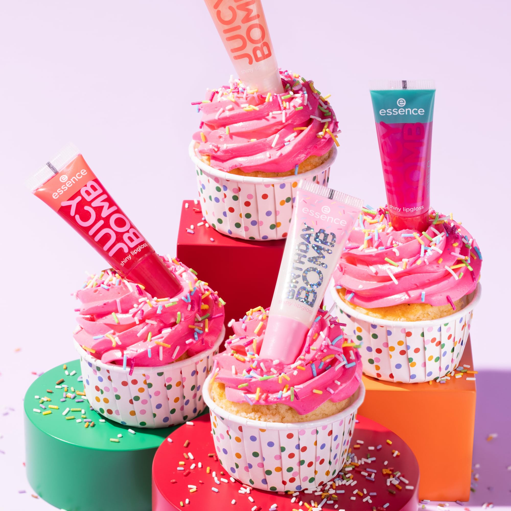 essence-birthday-bomb-shiny-lipgloss-10-ml-01-cake-my-day image 8