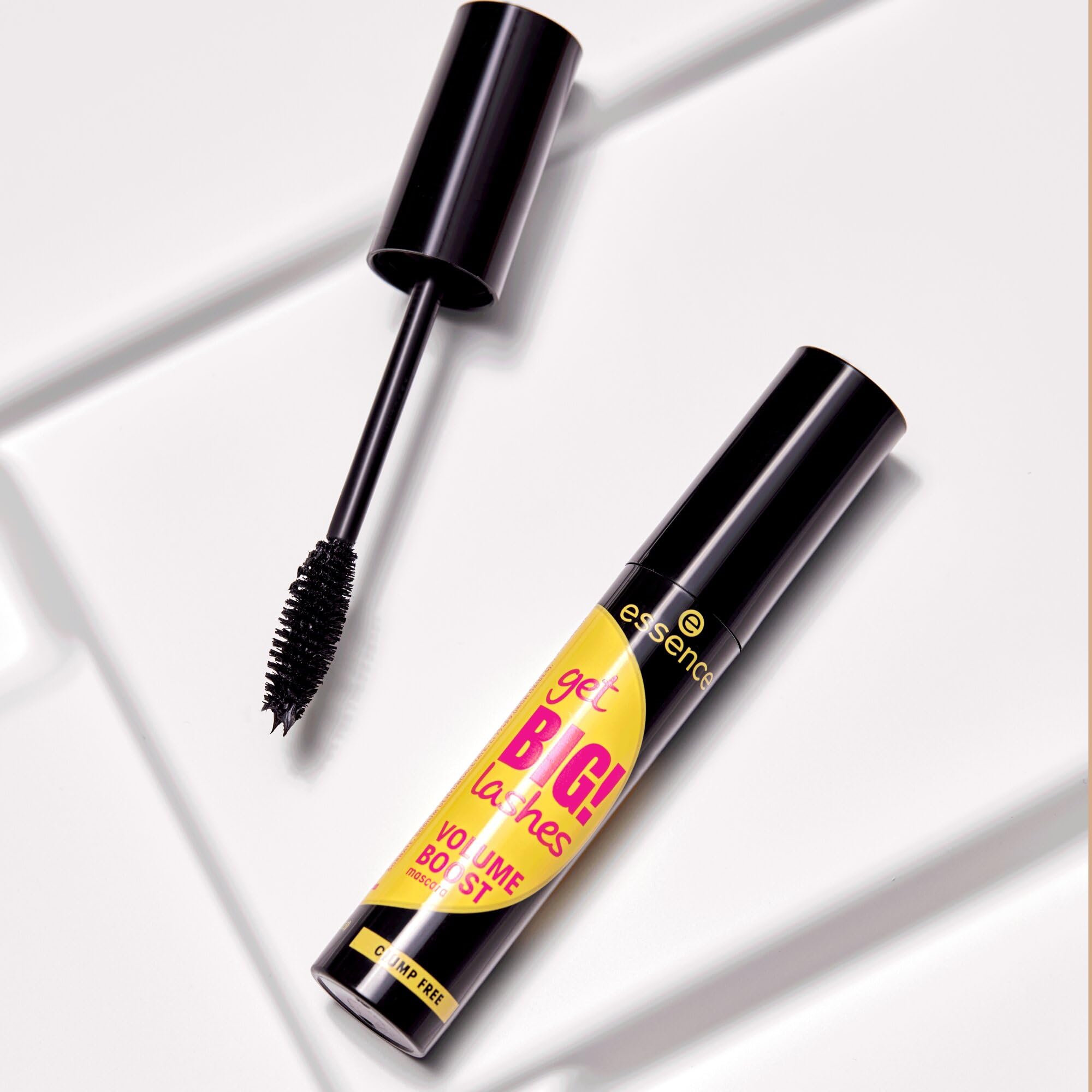 essence-get-big-lashes-mascara-schwarz-12ml-volumen image 8