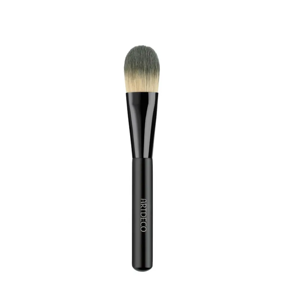 artdeco-beauty-box-make-up-brush-premium-quality-foundationpinsel image 1