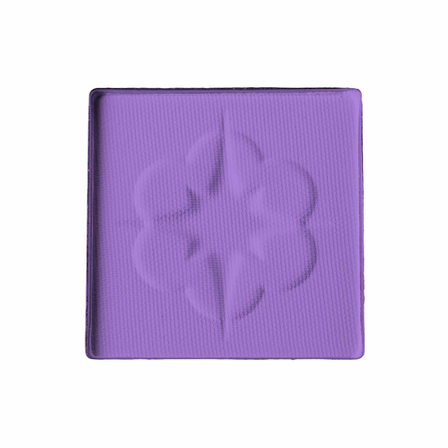 lethal-cosmetics-magnetic-wisteria-lidschatten-matt-lavendel image 1