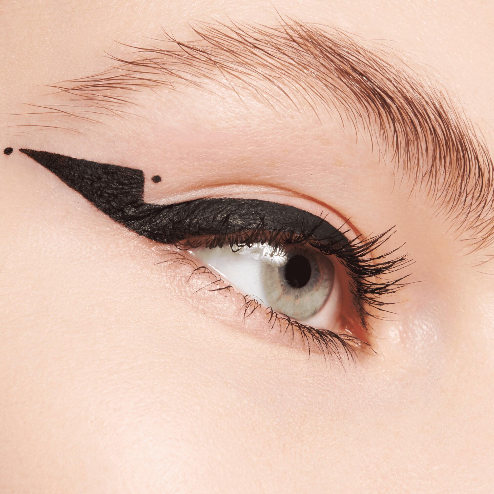 essence-tiny-tip-liner-waterproof-01-schwarz-matt image 4