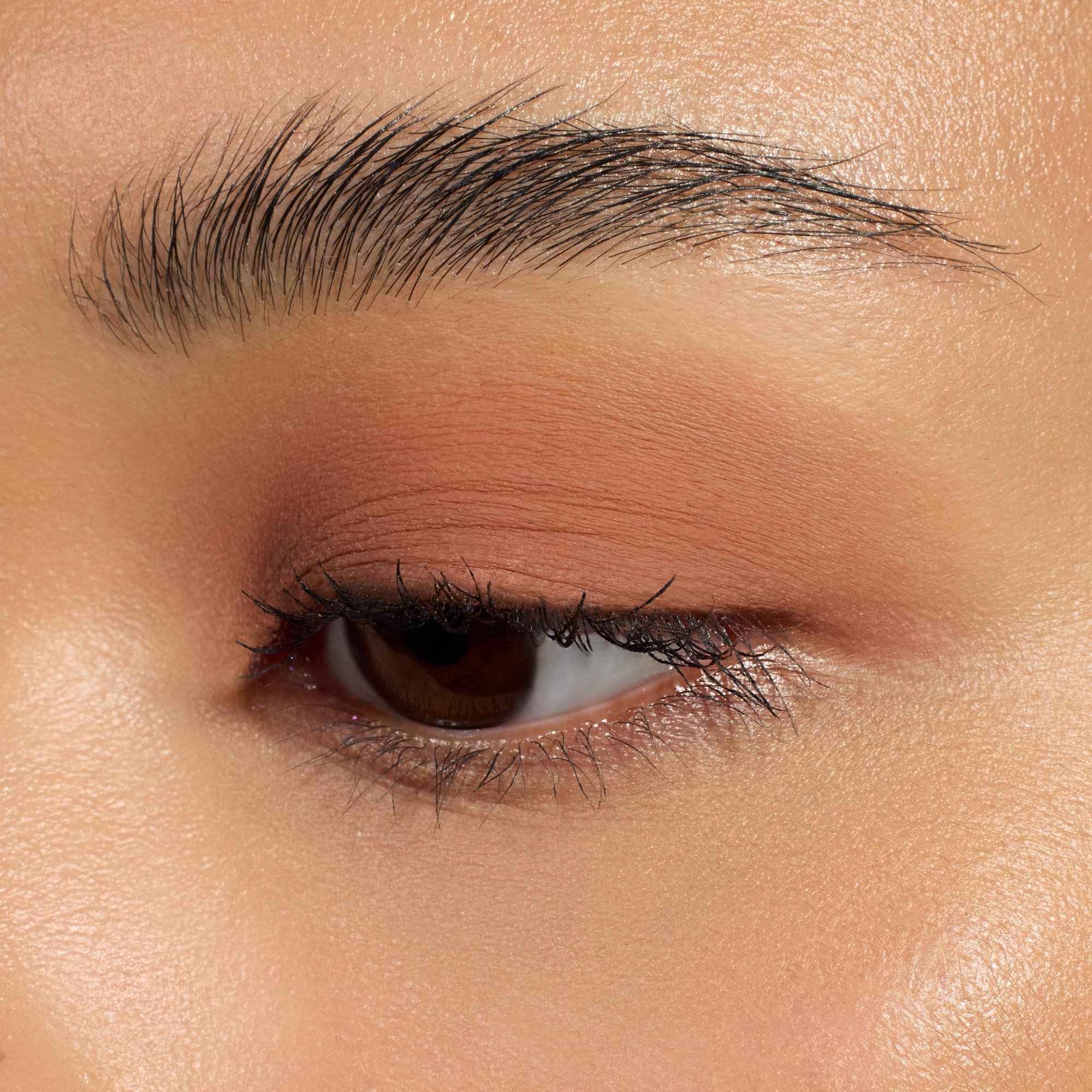 essence-matte-liquid-lidschatten-02-cocoa-crush-braun-4-ml image 8
