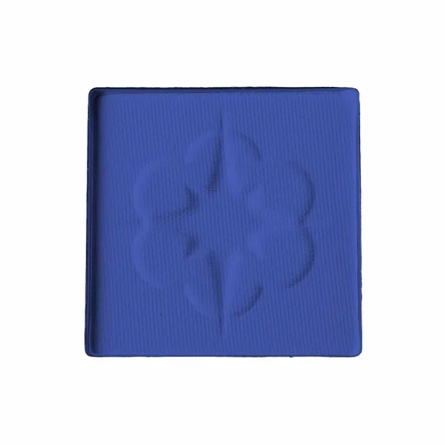 lethal-cosmetics-magnetic-surge-lidschatten-saphirblau-matt image 1