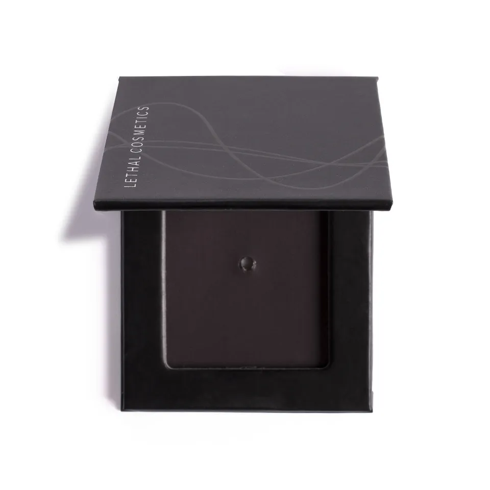lethal-cosmetics-helix-magnetpalette-leer-mit-spiegel-karton image 1