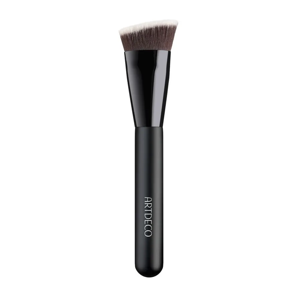 artdeco-beauty-box-face-brush-pinsel-synthetik-abgewinkelt image 1
