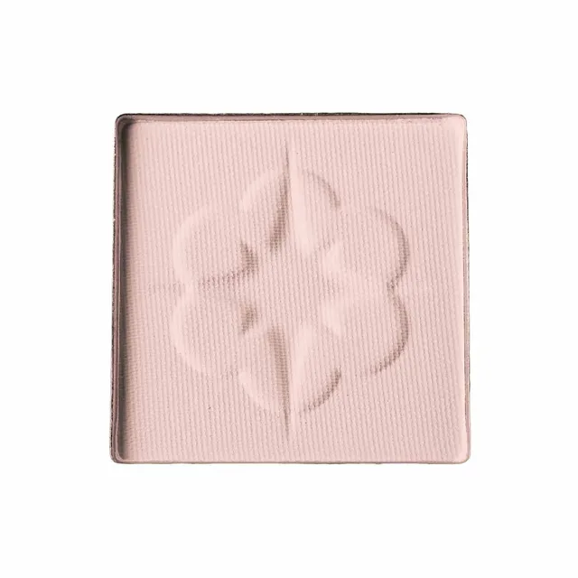 lethal-cosmetics-magnetic-lidschatten-pilgrim-matt-elfenbein image 1