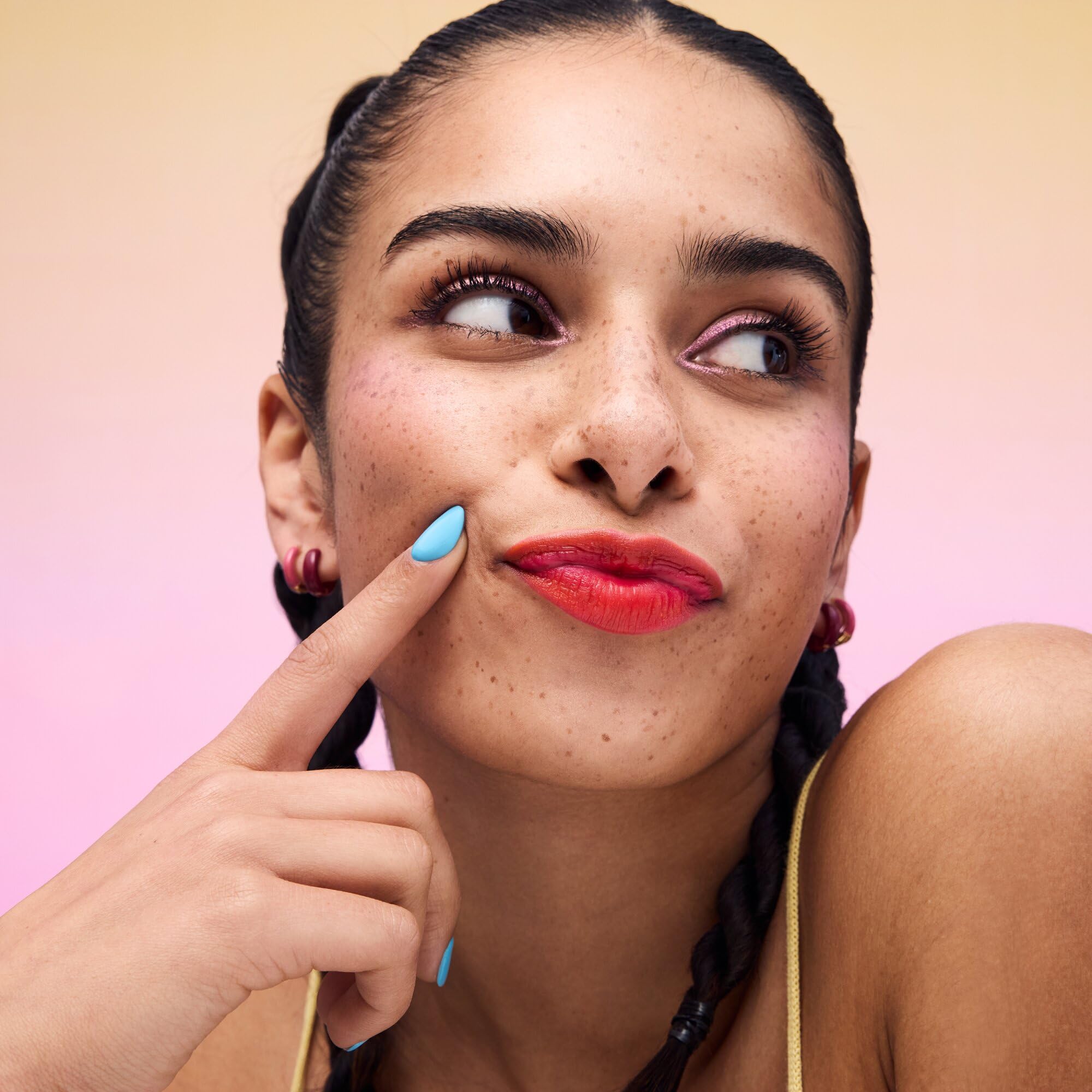 essence-superman-jelly-lip-stain-02-pow-lipgloss-4g-langanhaltend image 4