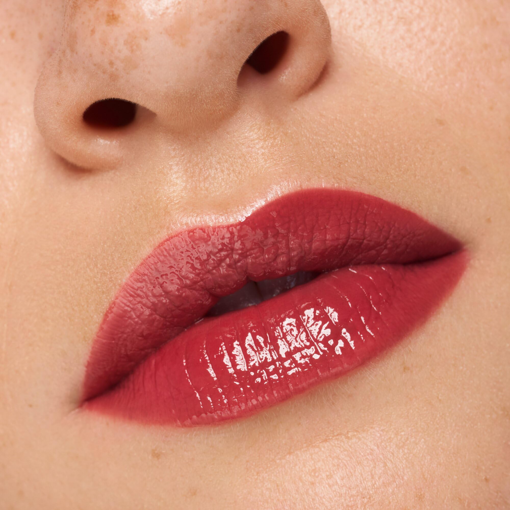essence-makeup-hydra-kiss-lip-tint-lippenstift-07-hazelnut-haze-4ml-glanz image 6