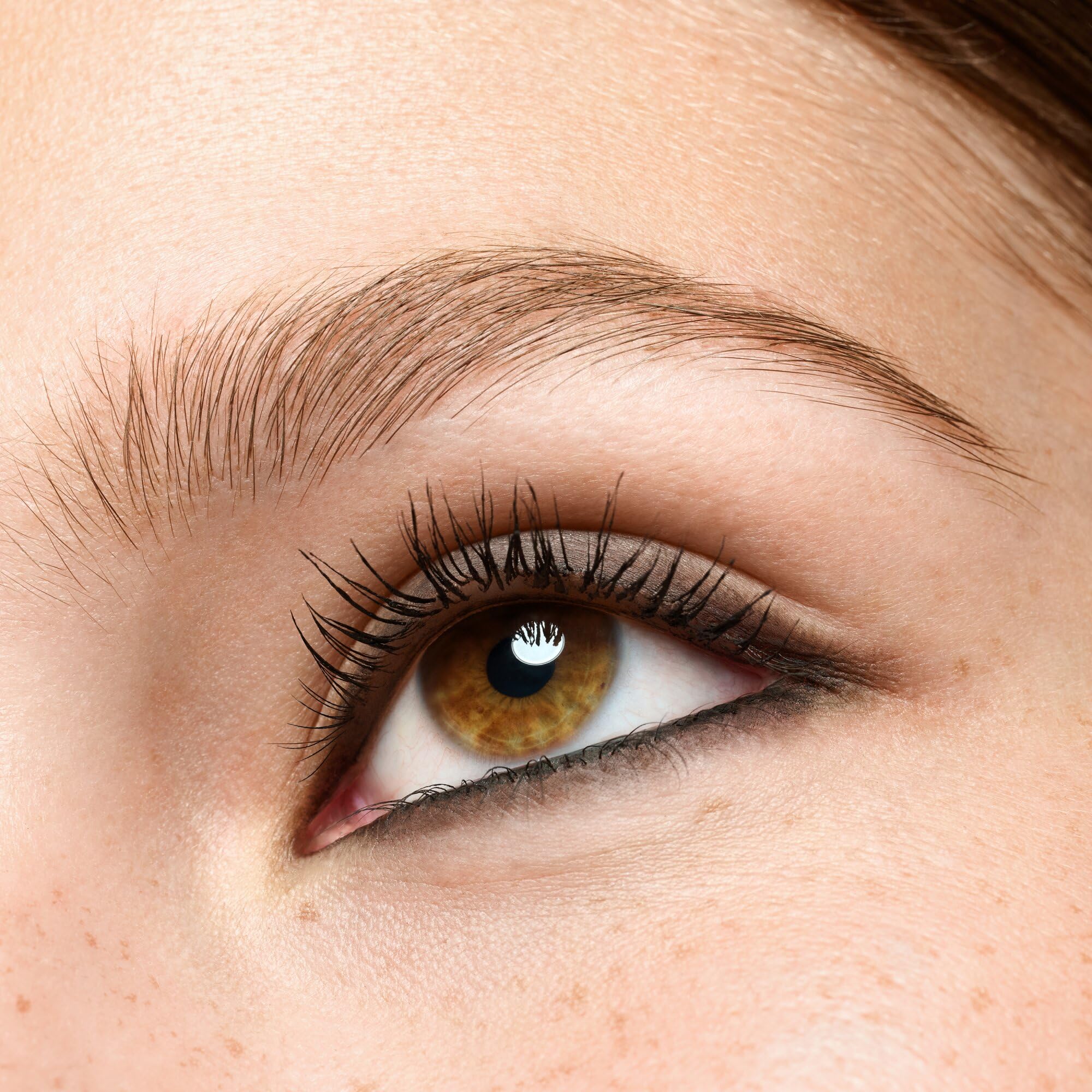 essence-satin-blend-gel-eyeliner-01-schwarz-0-22-g-wasserfest image 7