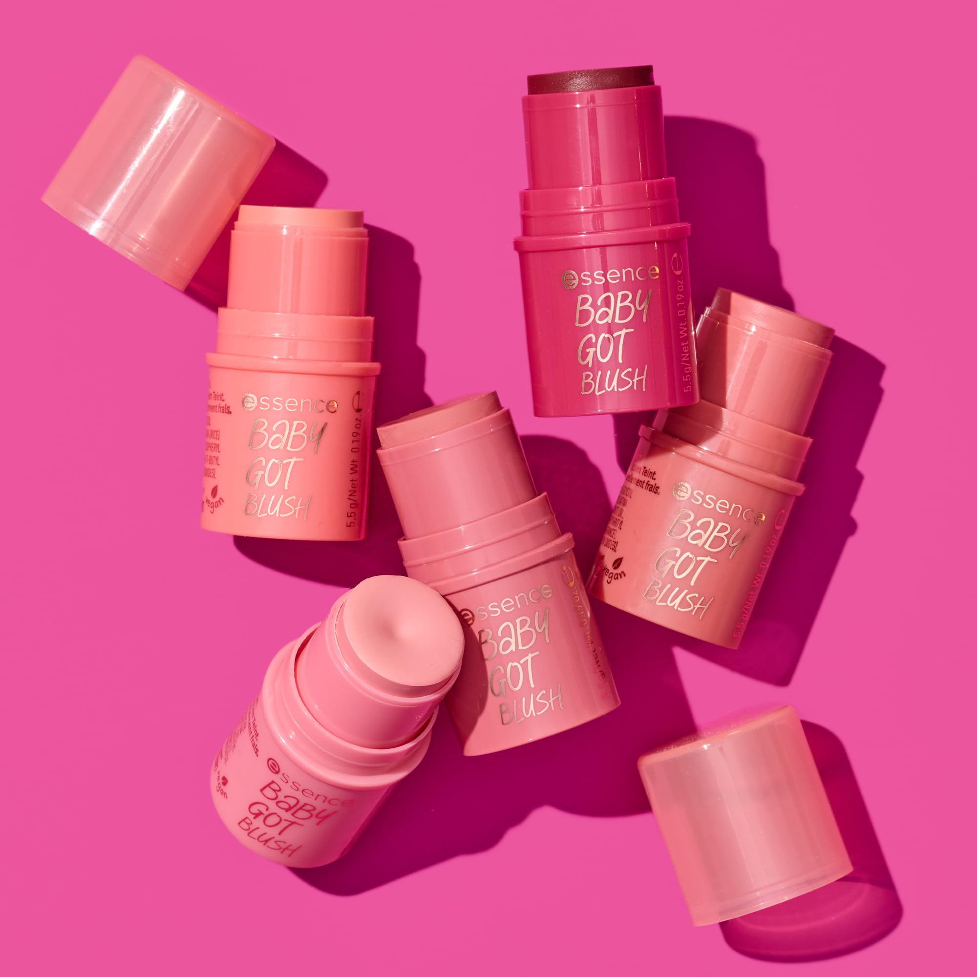 essence-baby-got-blush-50-rouge-stick-cherry-5-5-g image 6