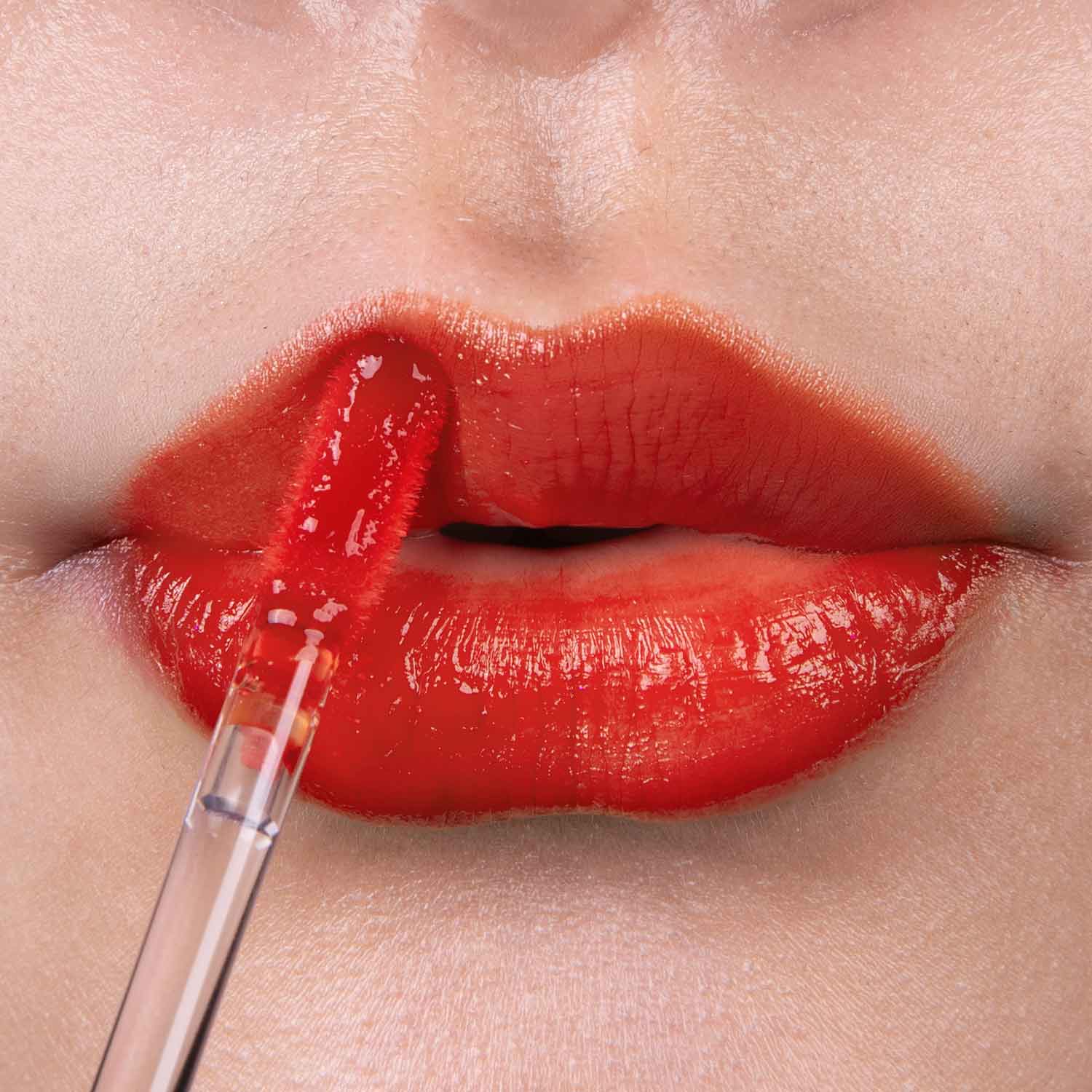 lethal-cosmetics-dexter-born-in-blood-lip-stain-blutrot image 2