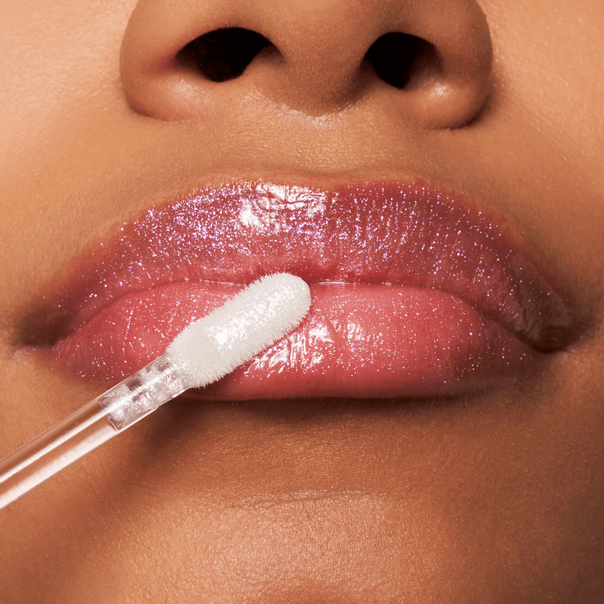 essence-meta-glow-multi-reflective-lipgloss-01-lipgloss-3-ml image 8