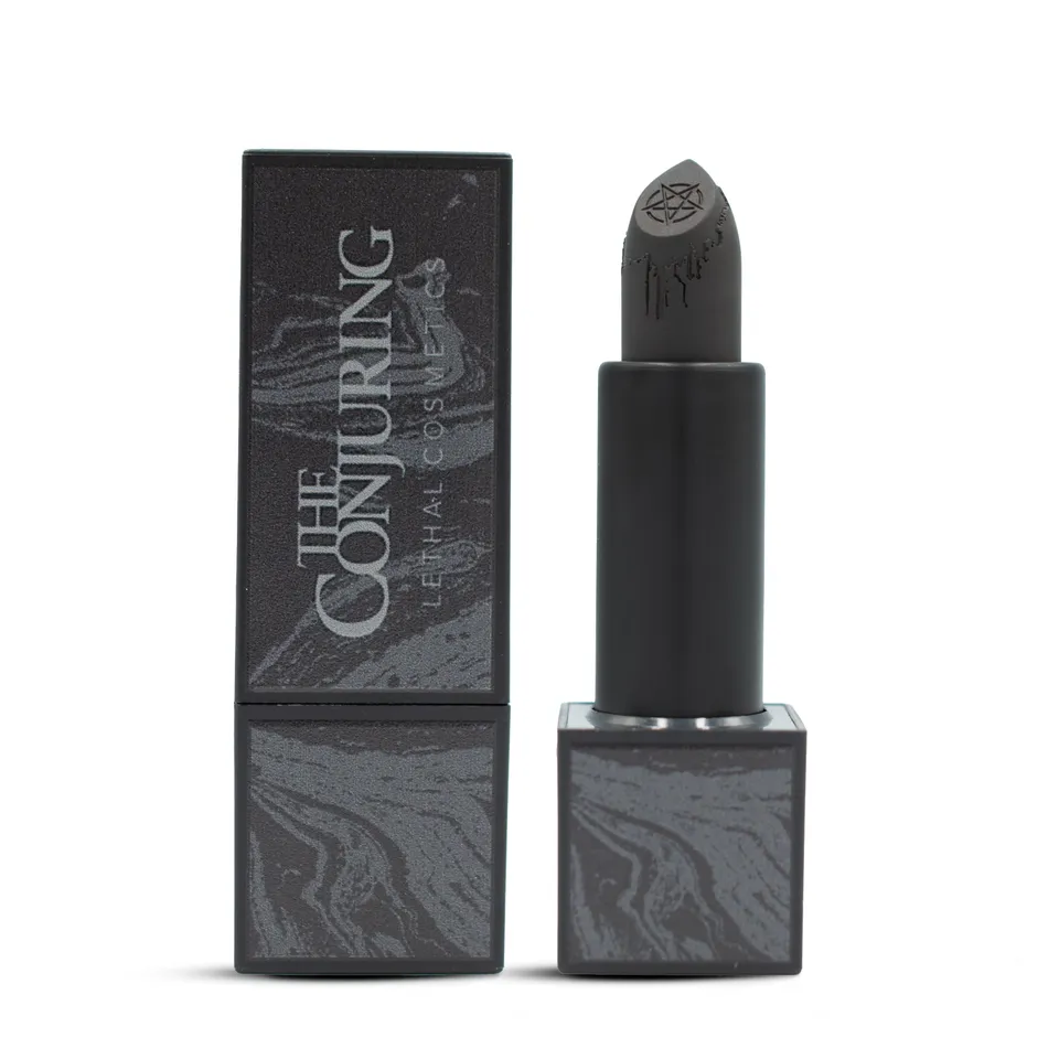 lethal-cosmetics-conjuring-valak-s-vengeance-lippenstift-schwarz image 1