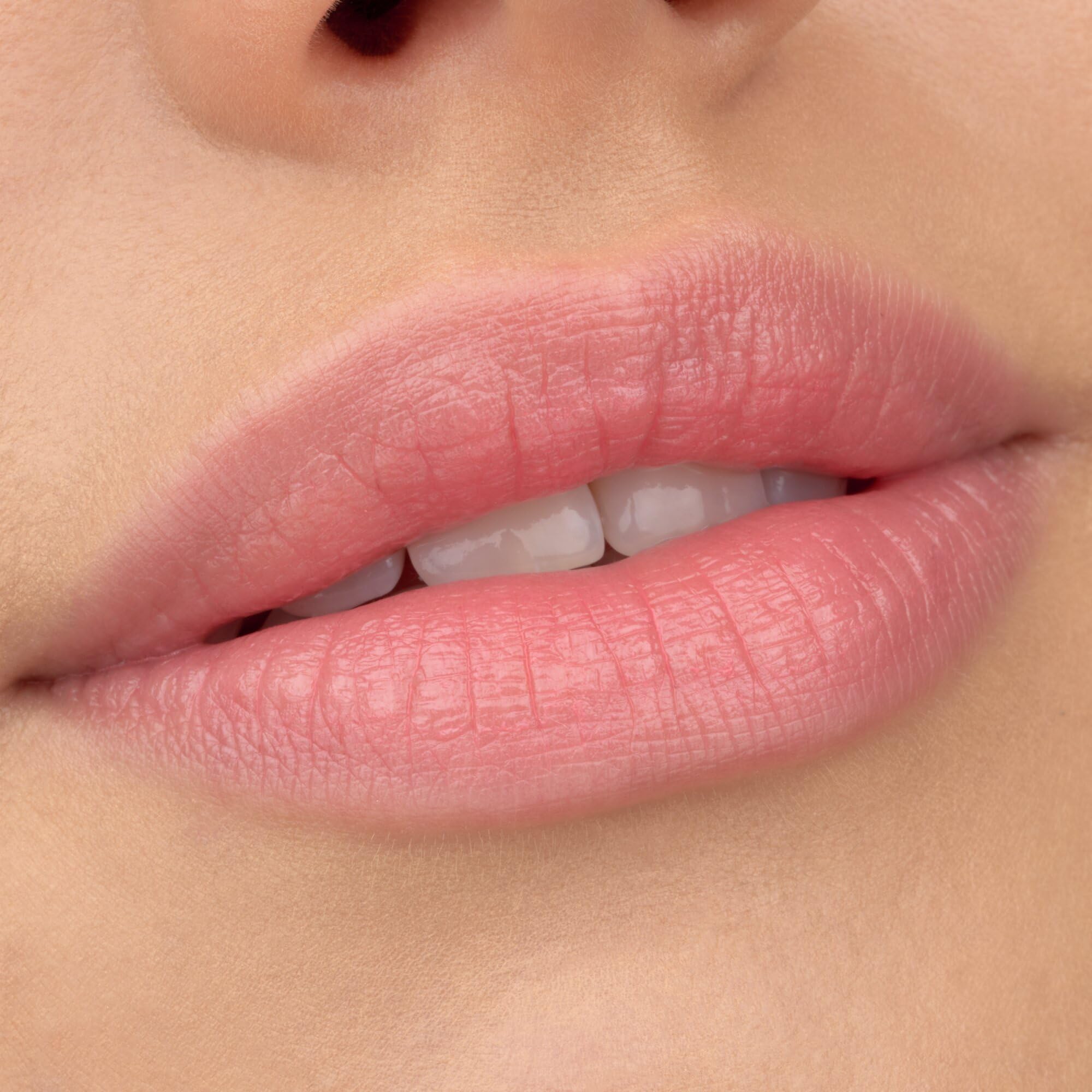 essence-electric-glow-lippenstift-transparent-3-2-g-ph image 3