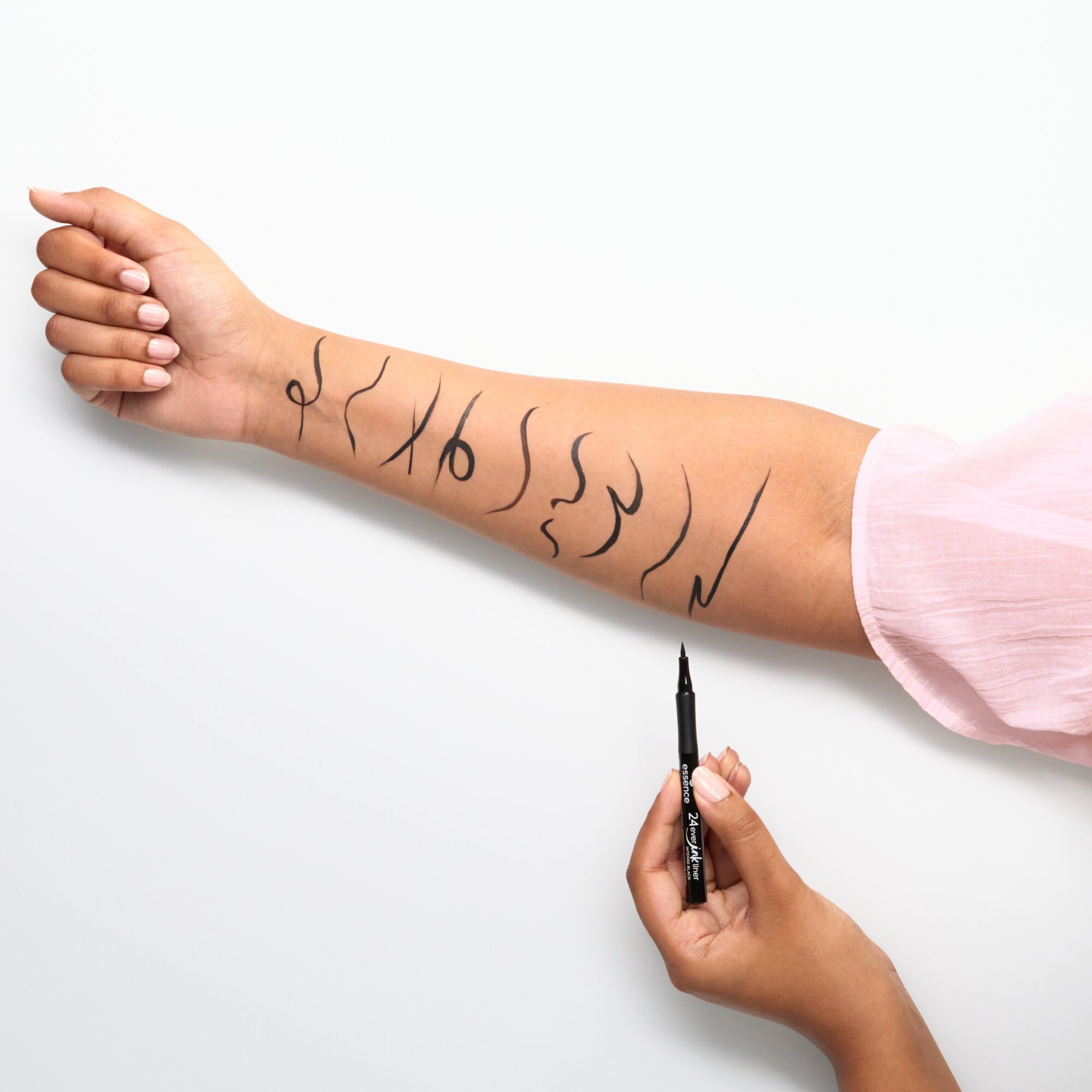 essence-24ever-ink-liner-01-intense-black-1-2-ml-matt image 4