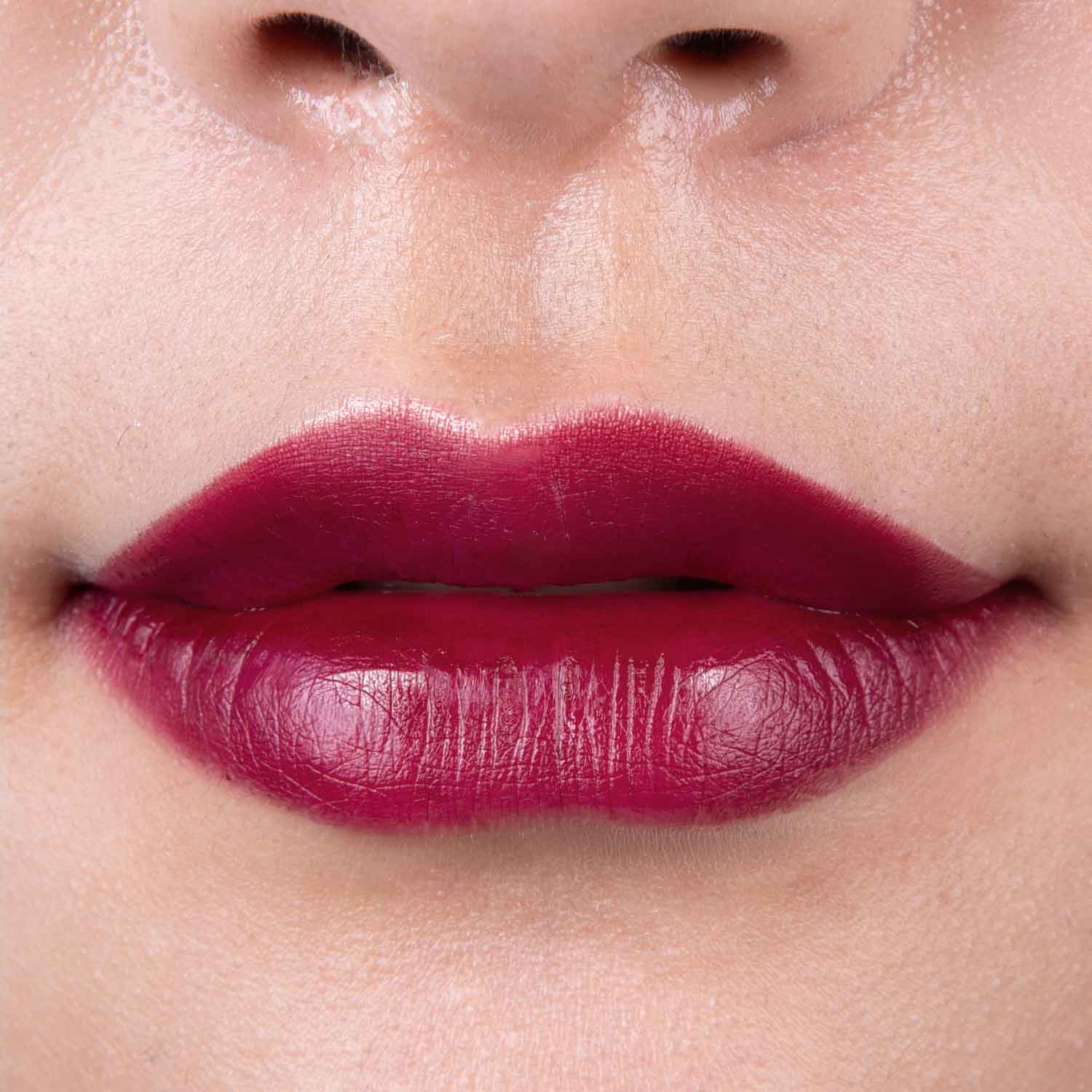 lethal-cosmetics-dexter-dark-passenger-lip-stain-dunkellila image 3