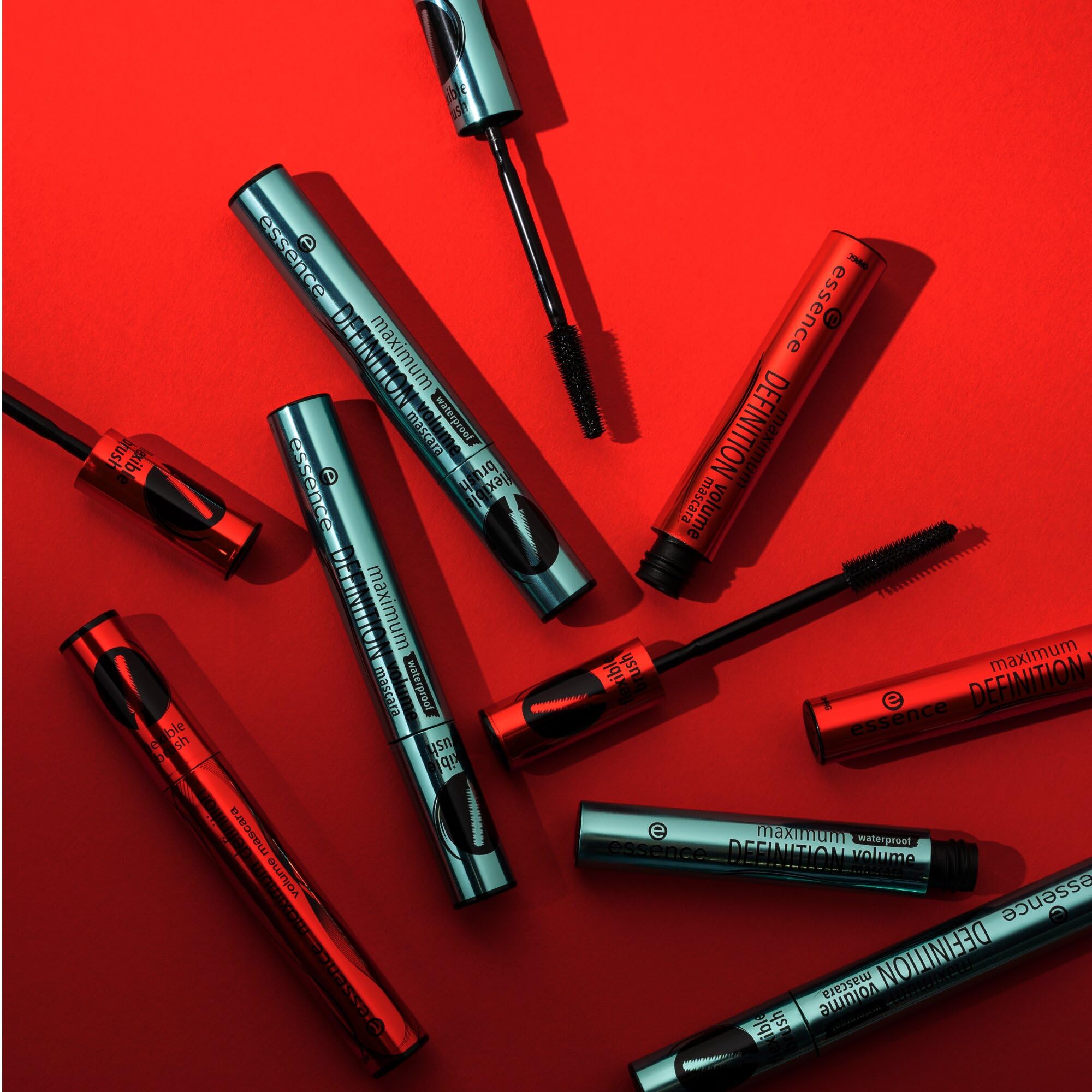 essence-maximum-definition-mascara-wasserfest-schwarz-8-ml image 8
