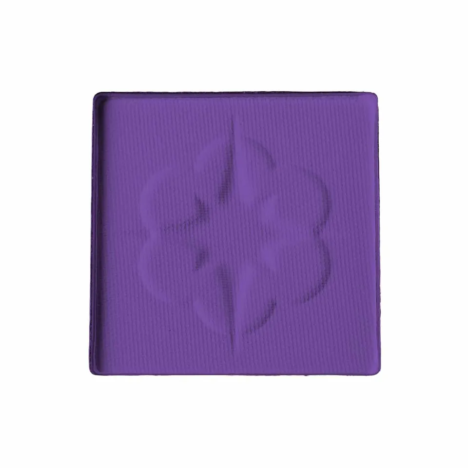lethal-cosmetics-magnetic-foxglove-lidschatten-violett-matt image 1